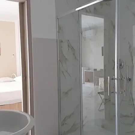 Pizzomunno E Cristalda Vieste