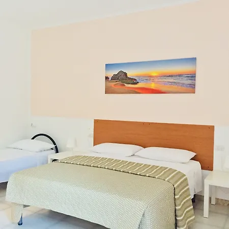 Pizzomunno E Cristalda 4*