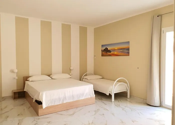 Pizzomunno E Cristalda Vieste