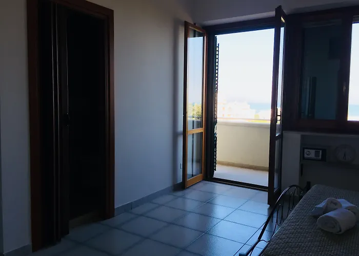 Pizzomunno E Cristalda Alojamento de Acomodação e Pequeno-almoço