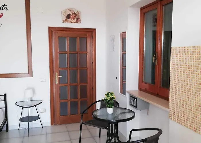 Alojamento de Acomodação e Pequeno-almoço Pizzomunno E Cristalda 4*