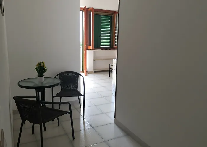 Pizzomunno E Cristalda Alojamento de Acomodação e Pequeno-almoço Vieste